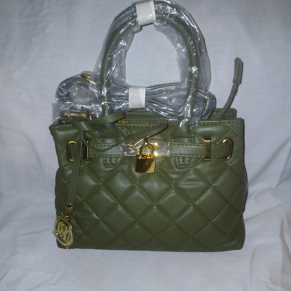 Badgely Mischka Elegant Stone Colored Quilted Crossbody Bag with Gold Details